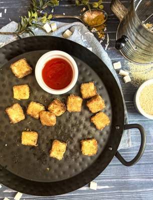 Gopi Coconut Curry Indian Cheese Bites with Paneer Cheese